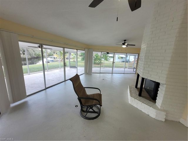 10131 Main DR, Bonita Springs, FL 34135