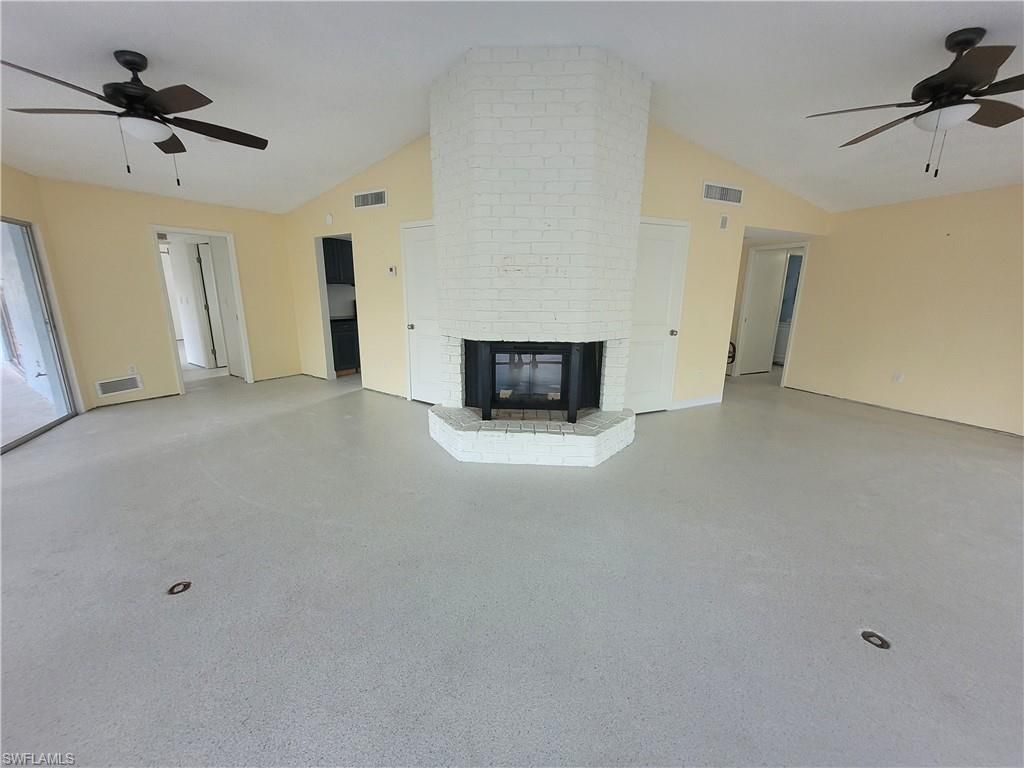 10131 Main DR, BONITA SPRINGS, FL 34135 — photo 5