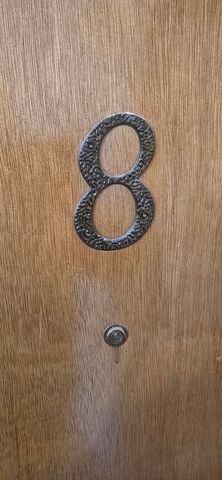 318 W Naperville Road 8, Westmont, IL 60559