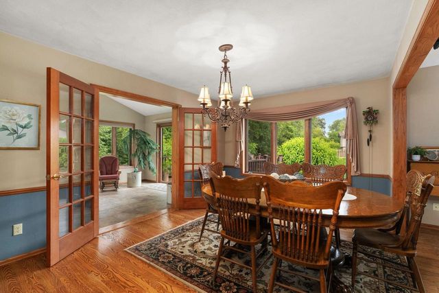 22 Stacy Lane, Madison, WI 53716