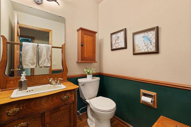 22 Stacy Lane, Madison, WI 53716