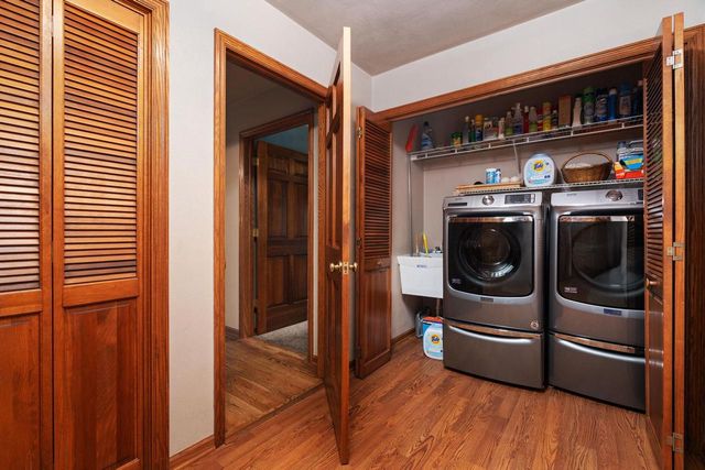 22 Stacy Lane, Madison, WI 53716