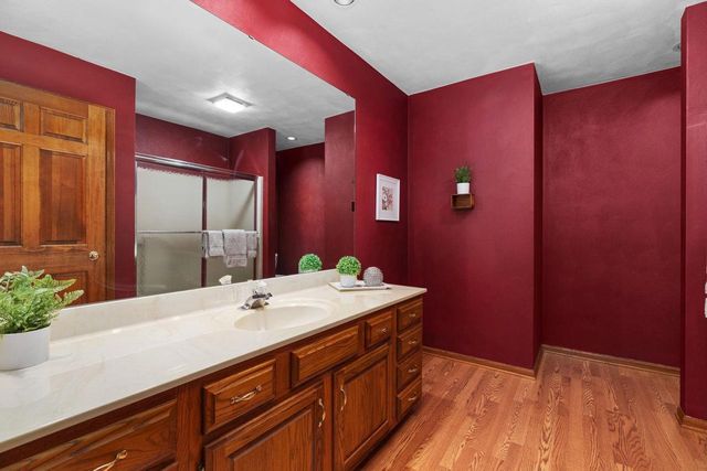 22 Stacy Lane, Madison, WI 53716