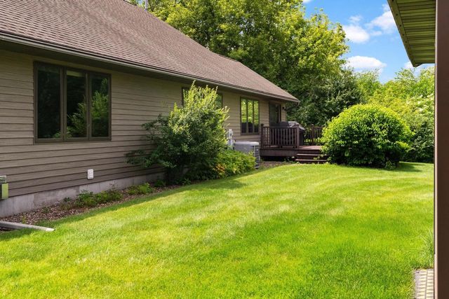 22 Stacy Lane, Madison, WI 53716