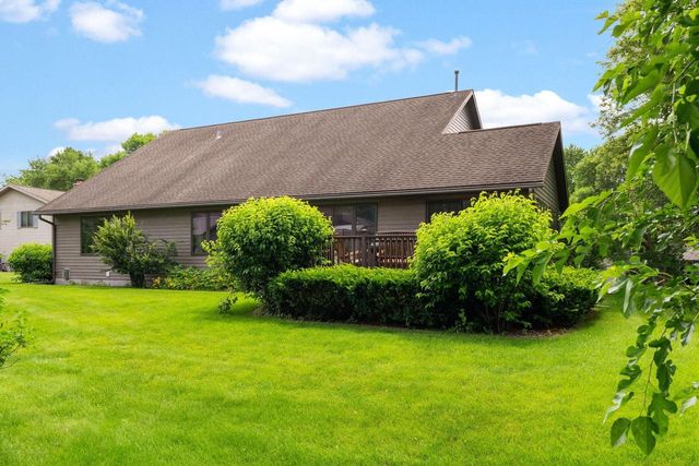 22 Stacy Lane, Madison, WI 53716