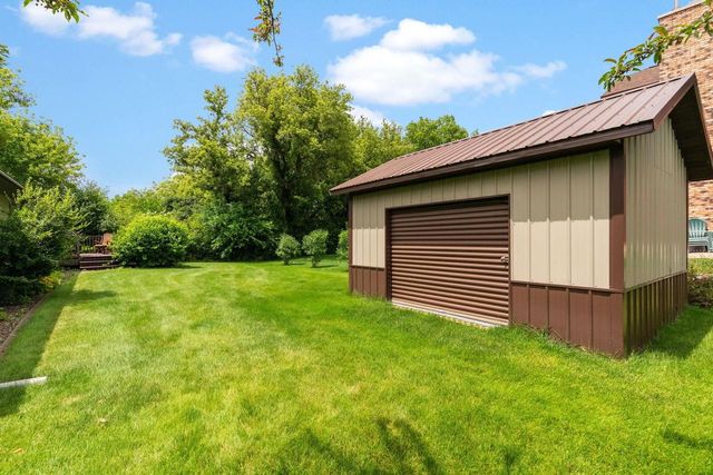 22 Stacy Lane, Madison, WI 53716