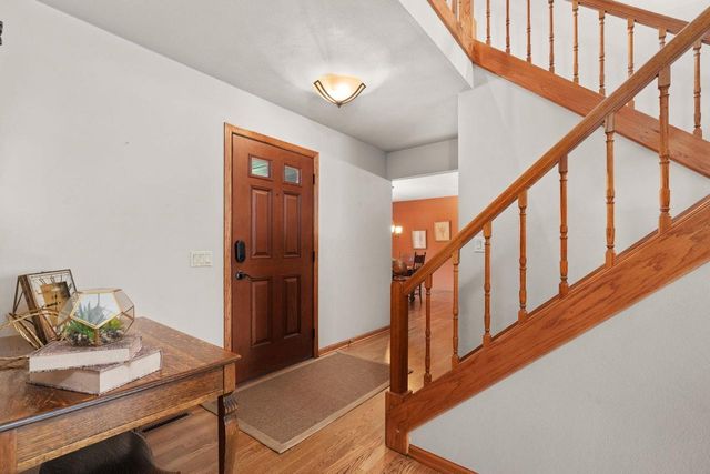 22 Stacy Lane, Madison, WI 53716