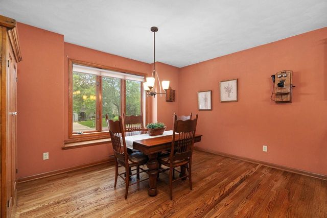 22 Stacy Lane, Madison, WI 53716