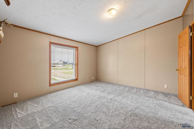 4149 ELKHORN LN, Rapid City, SD 57701