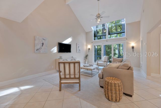 39 Battery Rd, Hilton Head Island, SC 29928