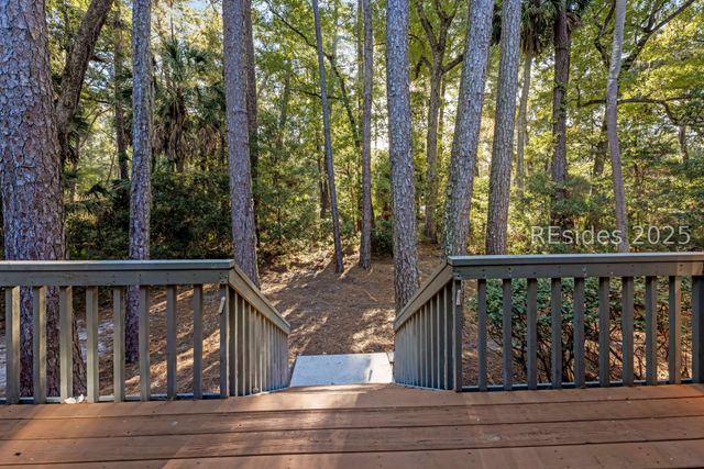 39 Battery Rd, Hilton Head Island, SC 29928