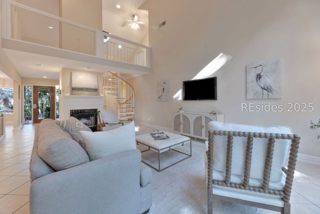 39 Battery Rd, Hilton Head Island, SC 29928