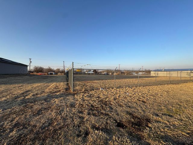 3400 W Amarillo Boulevard, Amarillo, TX 79106