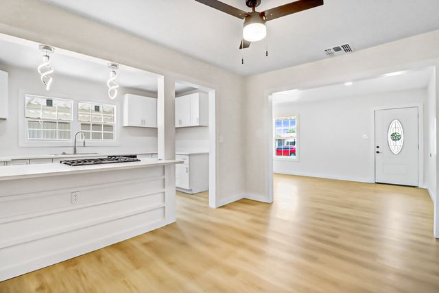 1919 N Sam Houston Ave, Odessa, TX 79761