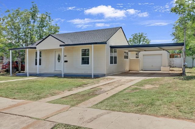 1919 N Sam Houston Ave, Odessa, TX 79761