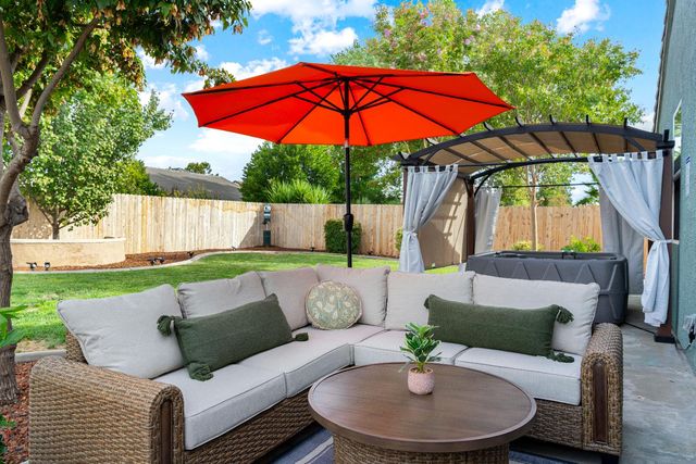 2429 Independence Trl, Plumas Lake, CA 95961