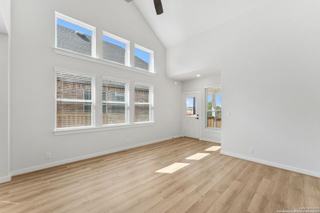 124 Radnor, New Braunfels, TX 78130