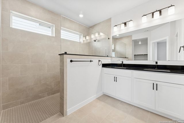 124 Radnor, New Braunfels, TX 78130