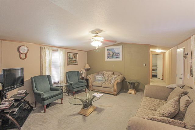 228 Aspen, Livingston, TX 77351