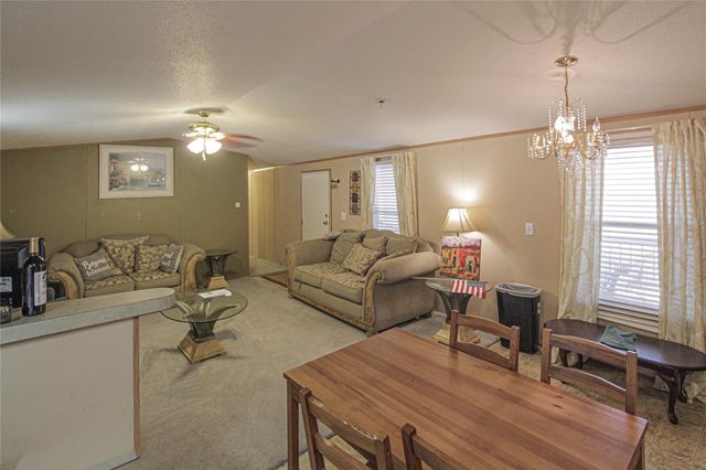 228 Aspen, Livingston, TX 77351