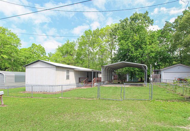 228 Aspen, Livingston, TX 77351