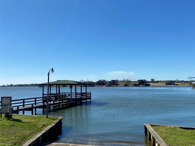 228 Aspen, Livingston, TX 77351