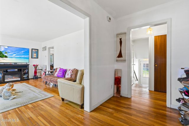 150 Melrose Avenue, Albany, NY 12203