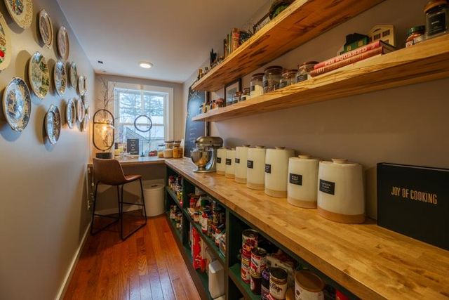 34 South Main Street, Danby, VT 05739