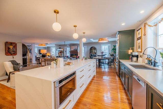 34 South Main Street, Danby, VT 05739
