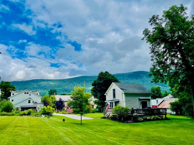 34 South Main Street, Danby, VT 05739