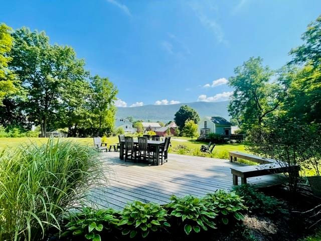 34 South Main Street, Danby, VT 05739