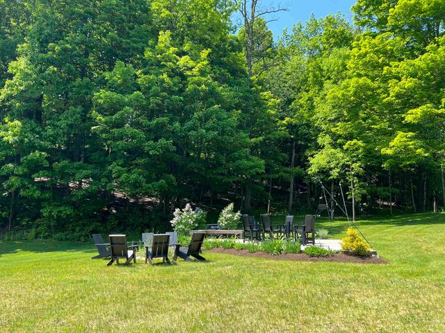 34 South Main Street, Danby, VT 05739