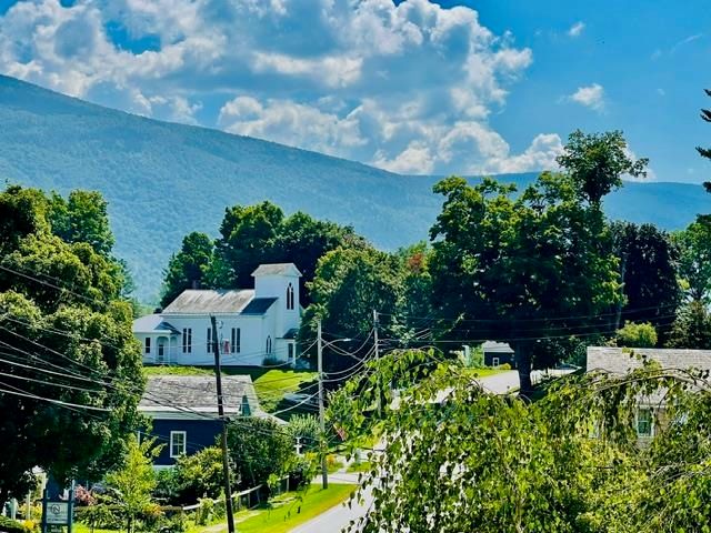 34 South Main Street, Danby, VT 05739