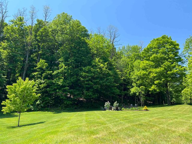 34 South Main Street, Danby, VT 05739