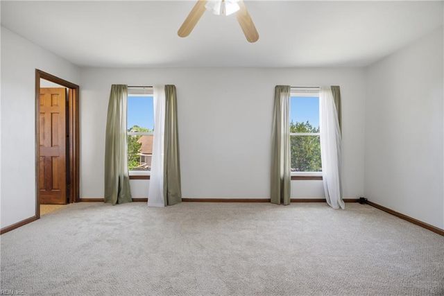 3077 Monet DR, Virginia Beach, VA 23453