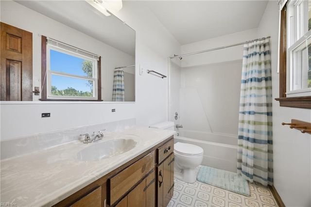 3077 Monet DR, Virginia Beach, VA 23453