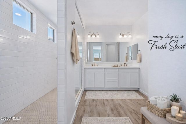 17871 W STRAIGHT ARROW Lane, Surprise, AZ 85387