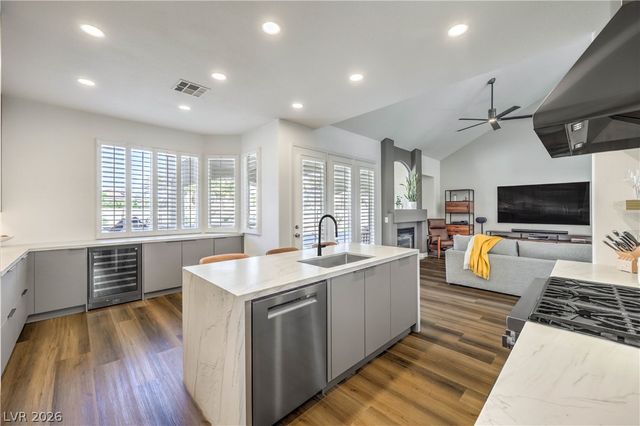 1863 Bogey Way, Henderson, NV 89074