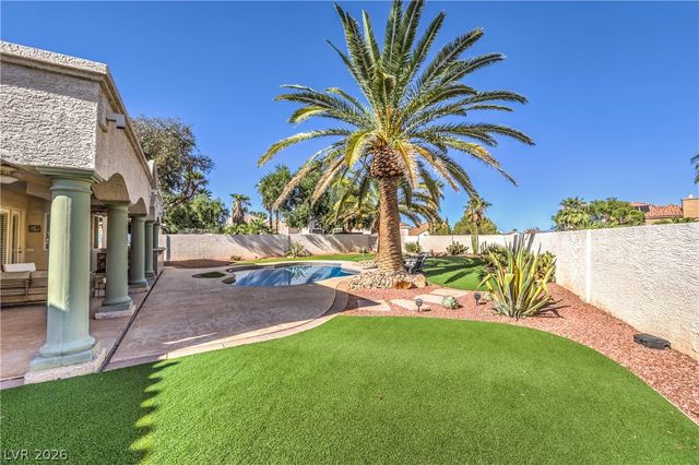 1863 Bogey Way, Henderson, NV 89074