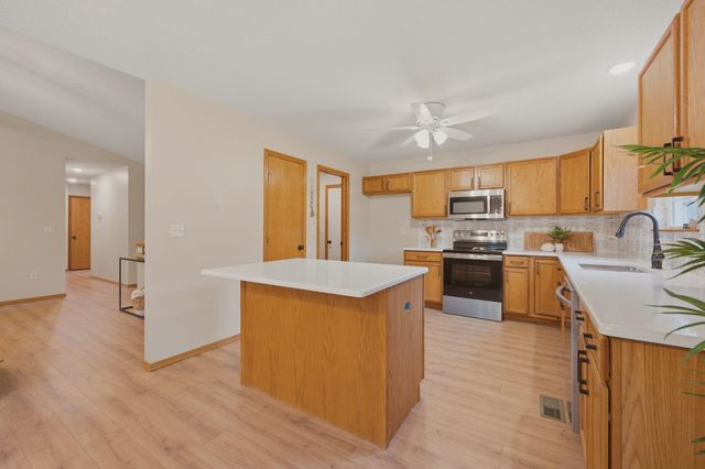 10818 W Central Park St, Wichita, KS 67205