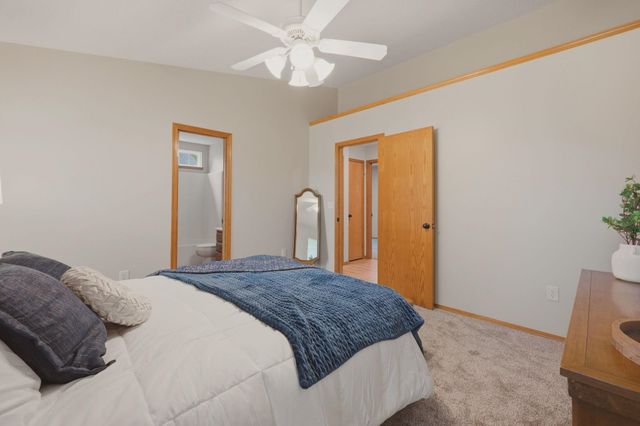 10818 W Central Park St, Wichita, KS 67205