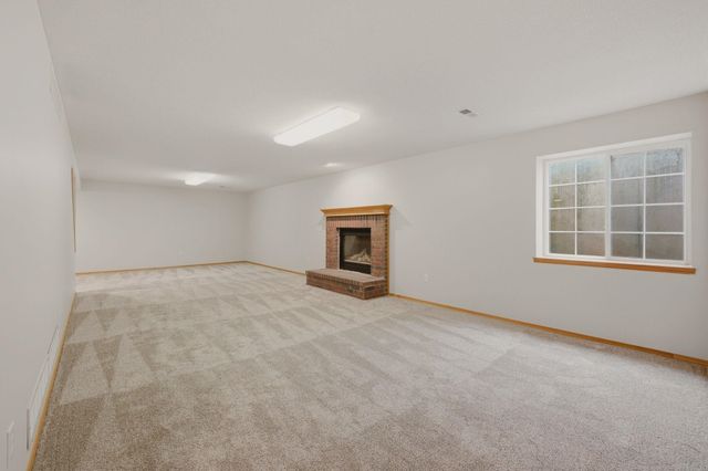 10818 W Central Park St, Wichita, KS 67205