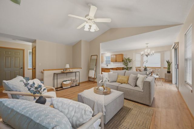 10818 W Central Park St, Wichita, KS 67205