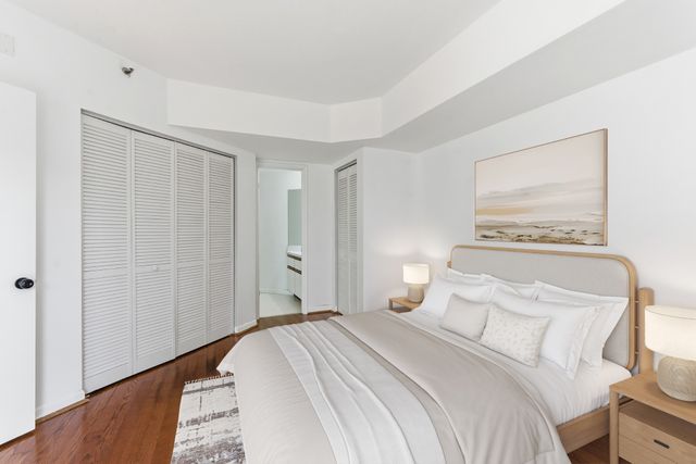 900 19th Ave S Apt 401, Nashville, TN 37212