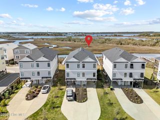 813 N New River Drive B, Surf City, NC 28445