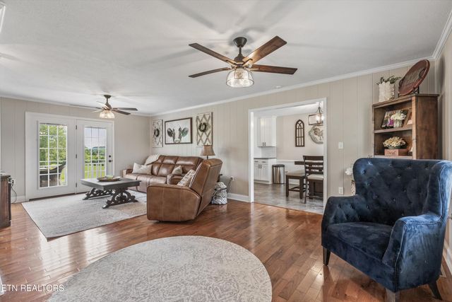 448 Trinity Rd, Morristown, TN 37814