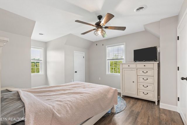 448 Trinity Rd, Morristown, TN 37814