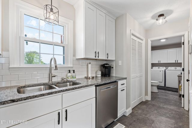 448 Trinity Rd, Morristown, TN 37814