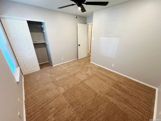 11226 PRAIRIE SPRINGS DR, San Antonio, TX 78249