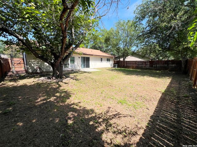 11226 PRAIRIE SPRINGS DR, San Antonio, TX 78249